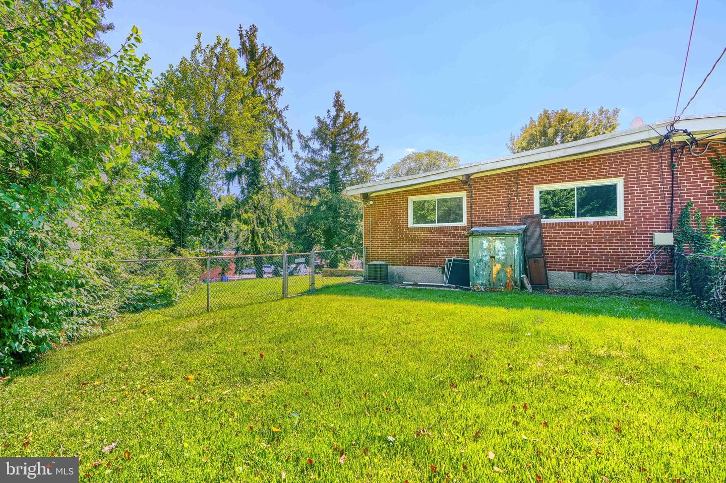 6821 Barnett Road photo 41