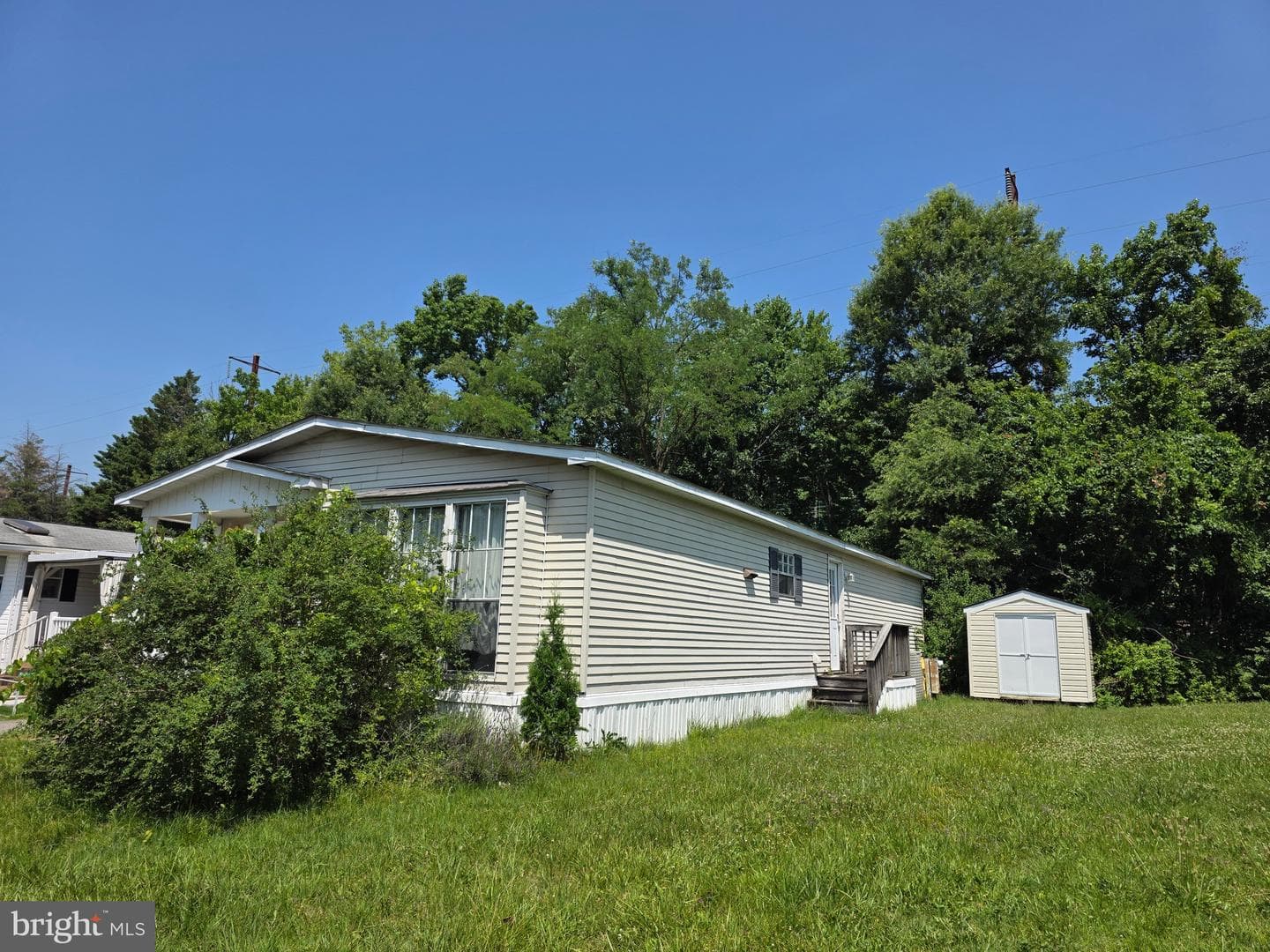 24 Tearose Dr photo 3