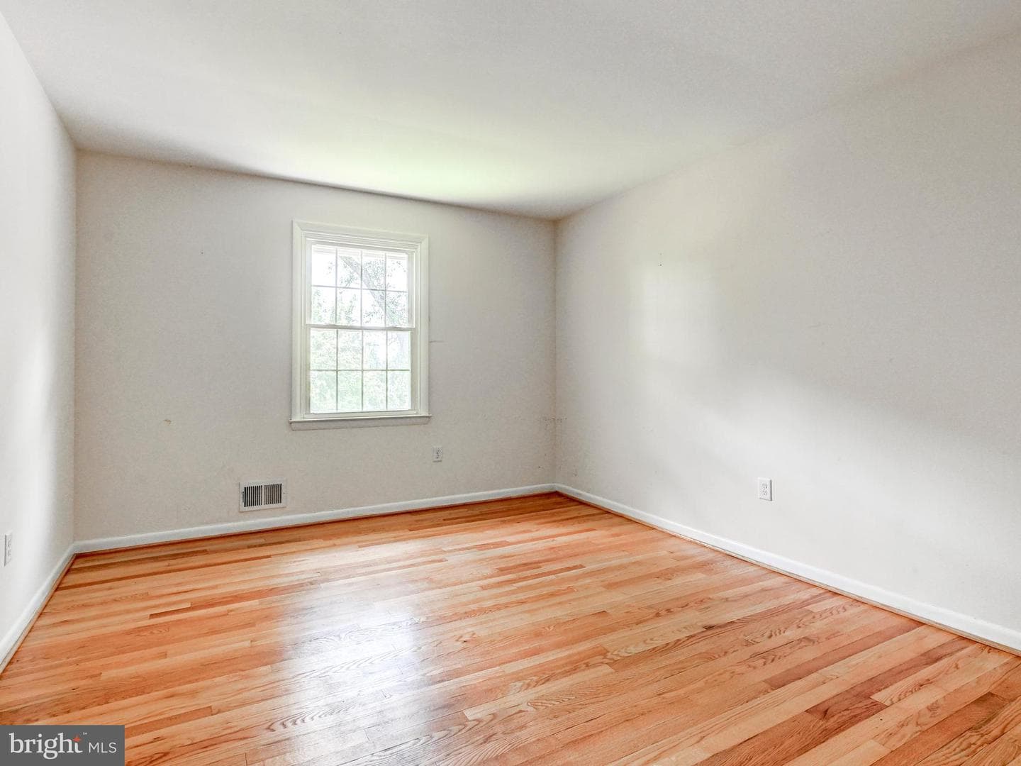 10832 Stevenson Road photo 15