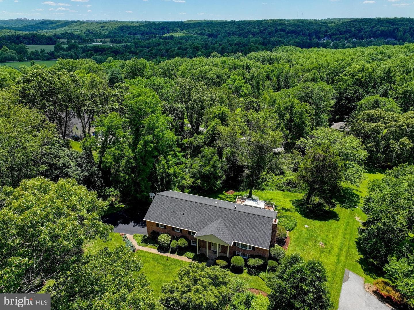 10832 Stevenson Road photo 23