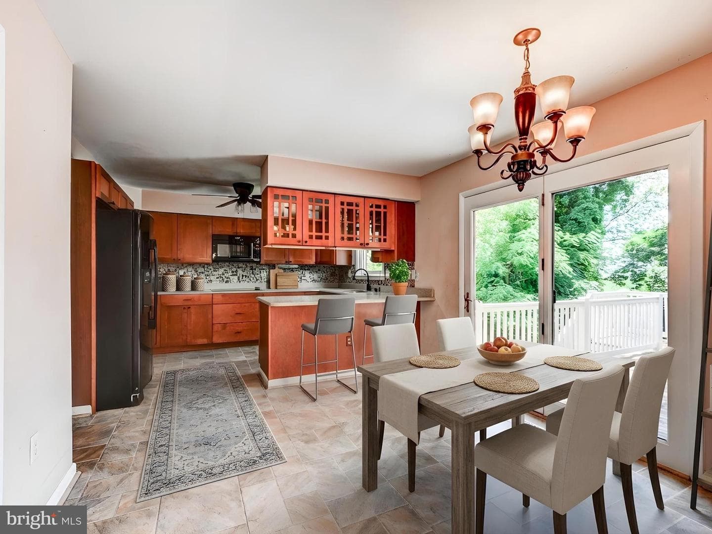 10832 Stevenson Road photo 4