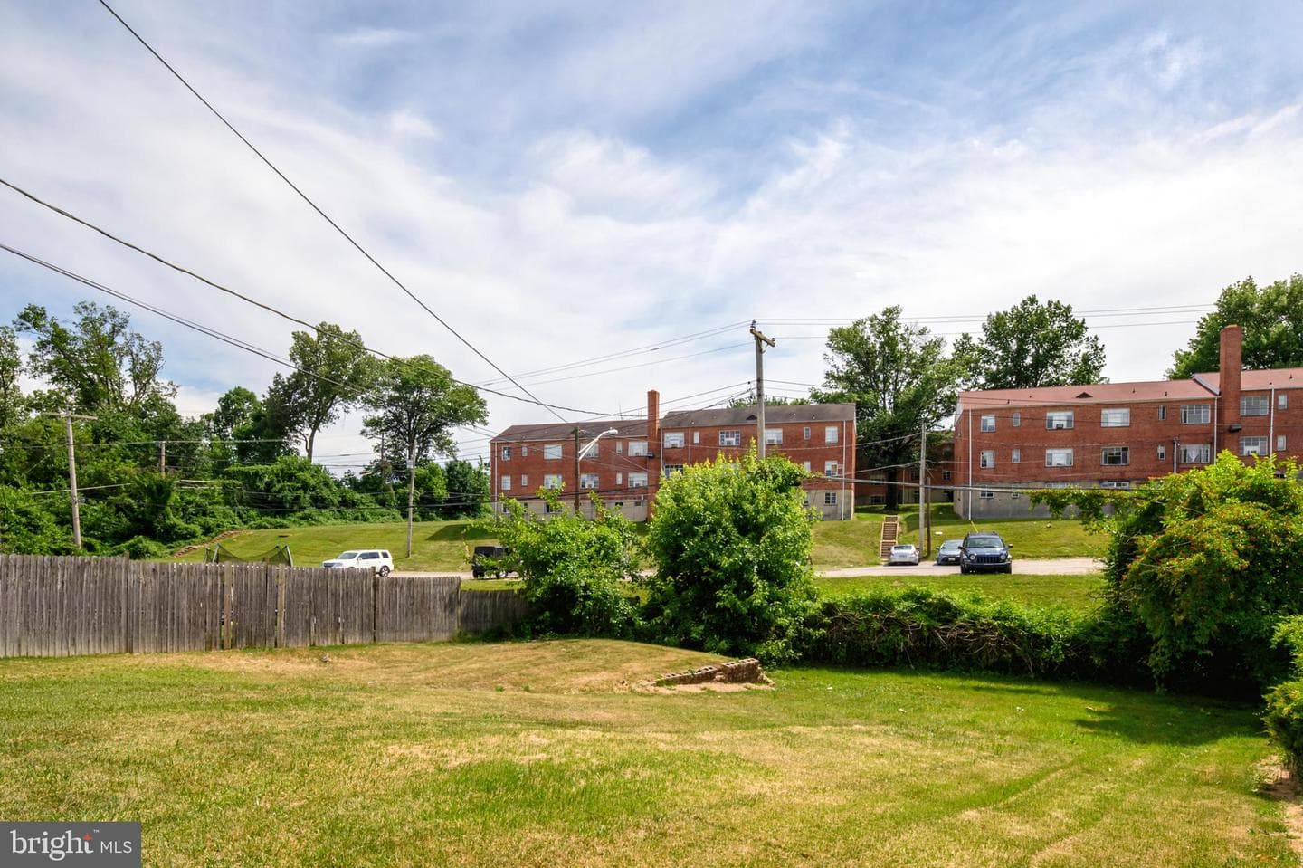 910 Saint Charles Avenue photo 42