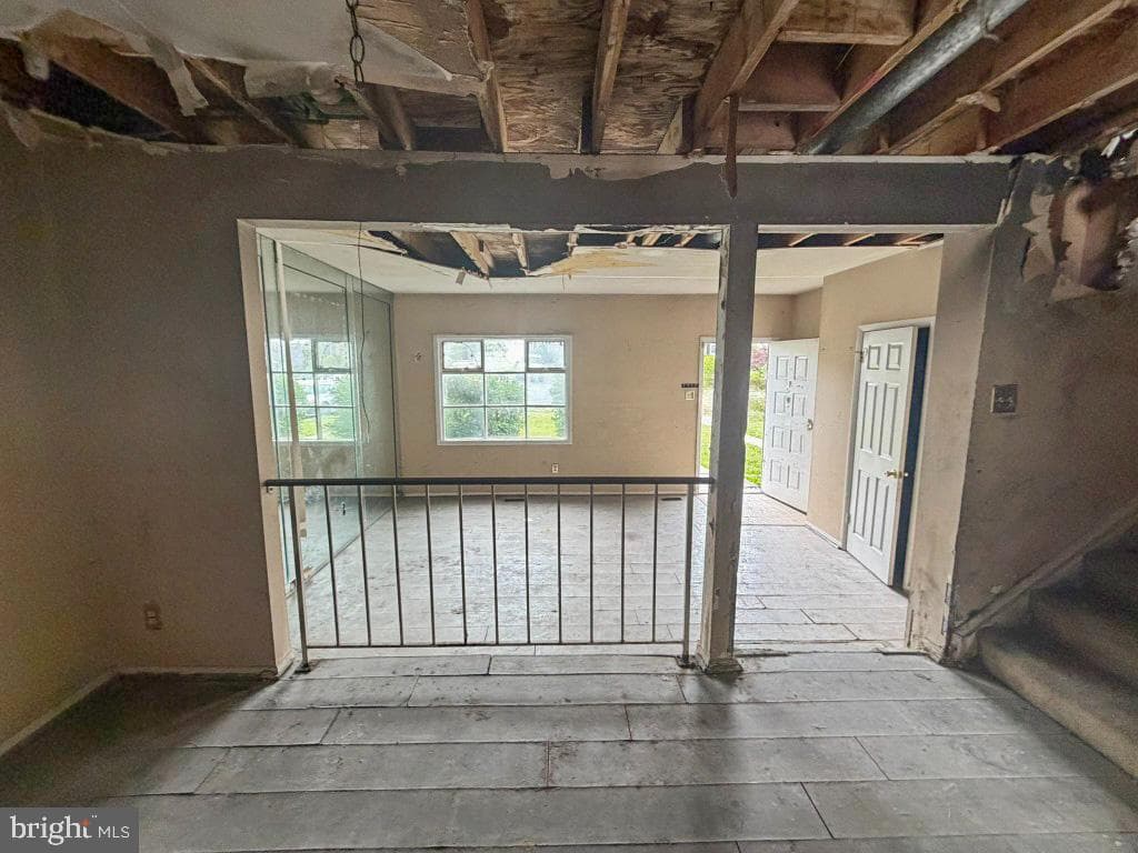 2039 Wintergreen Place photo 10
