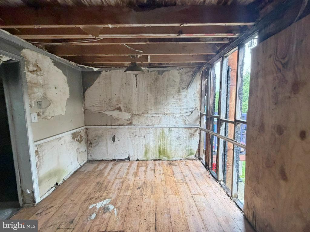 2039 Wintergreen Place photo 18