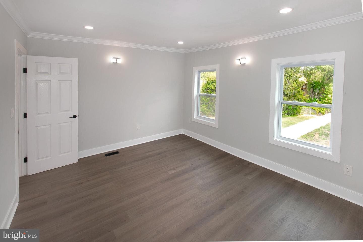 3437 Liberty Gardens Road photo 15