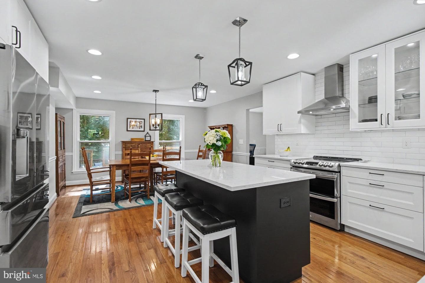 2100 Blue Mount Road photo 20