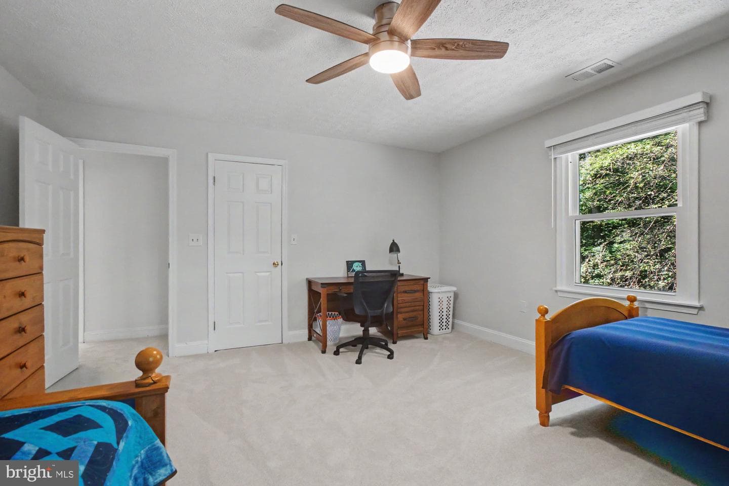 2100 Blue Mount Road photo 44