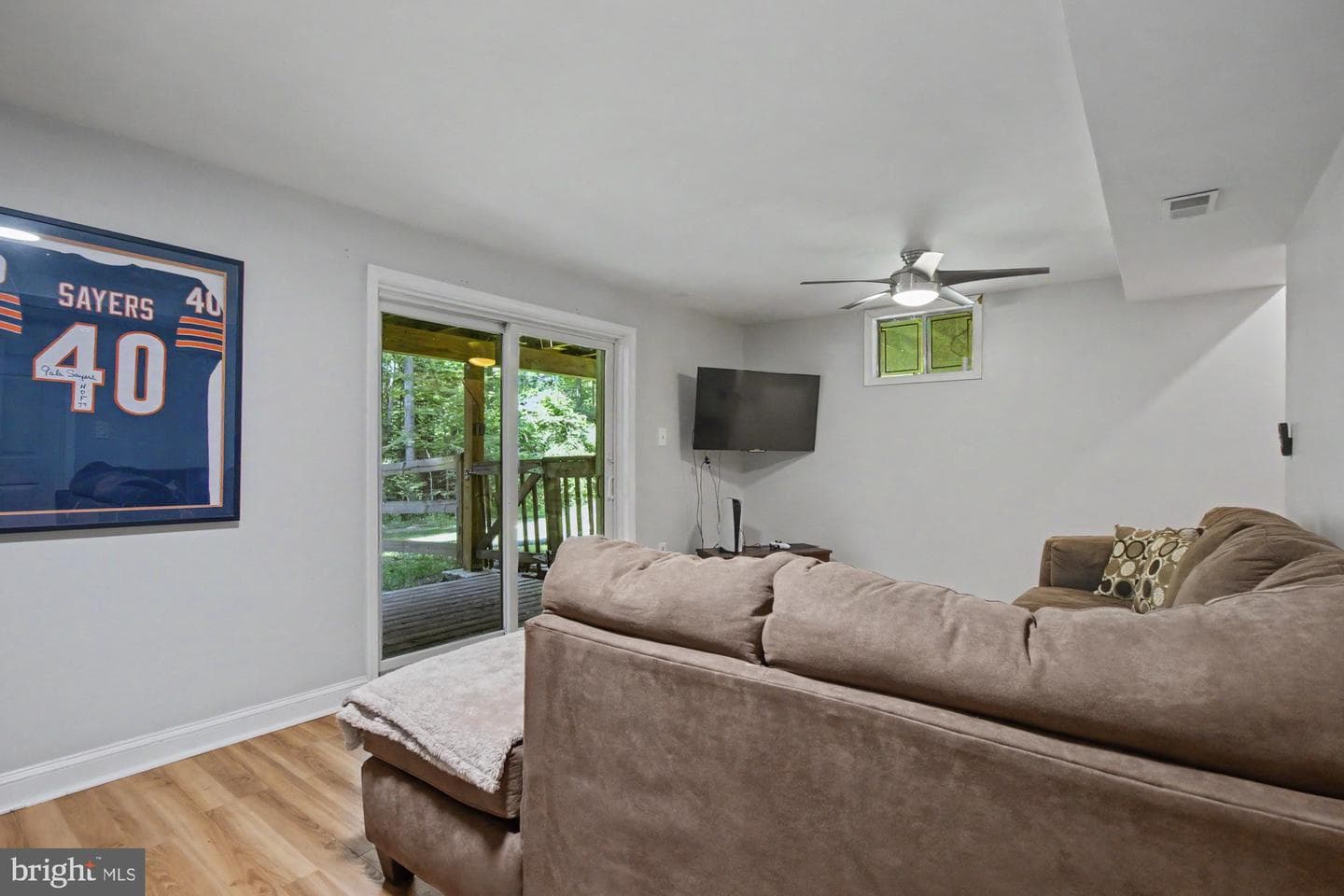 2100 Blue Mount Road photo 48