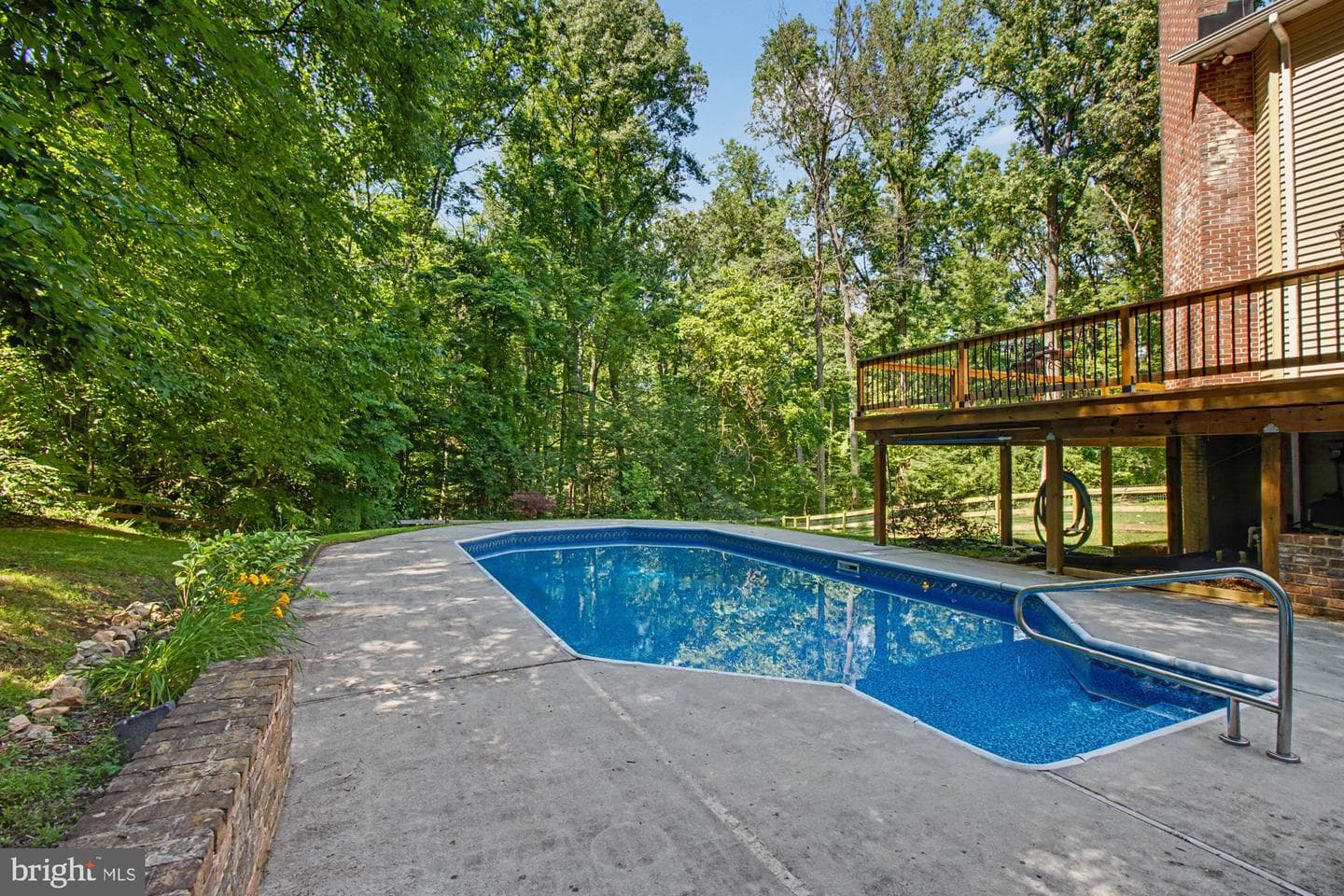 2100 Blue Mount Road photo 61