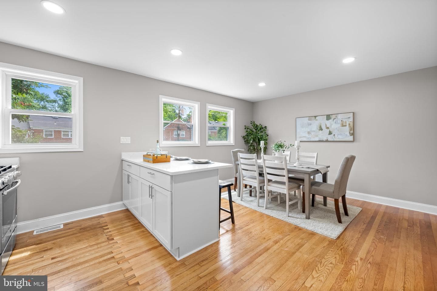 1191 Granville Road photo 13