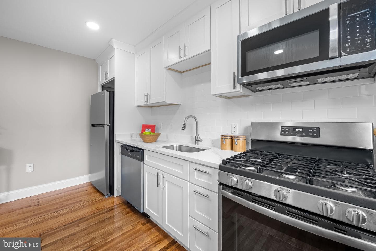 1191 Granville Road photo 14