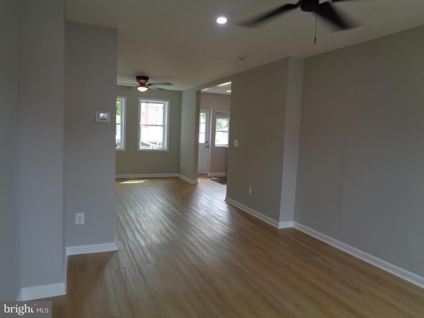 2965 Yorkway photo 12
