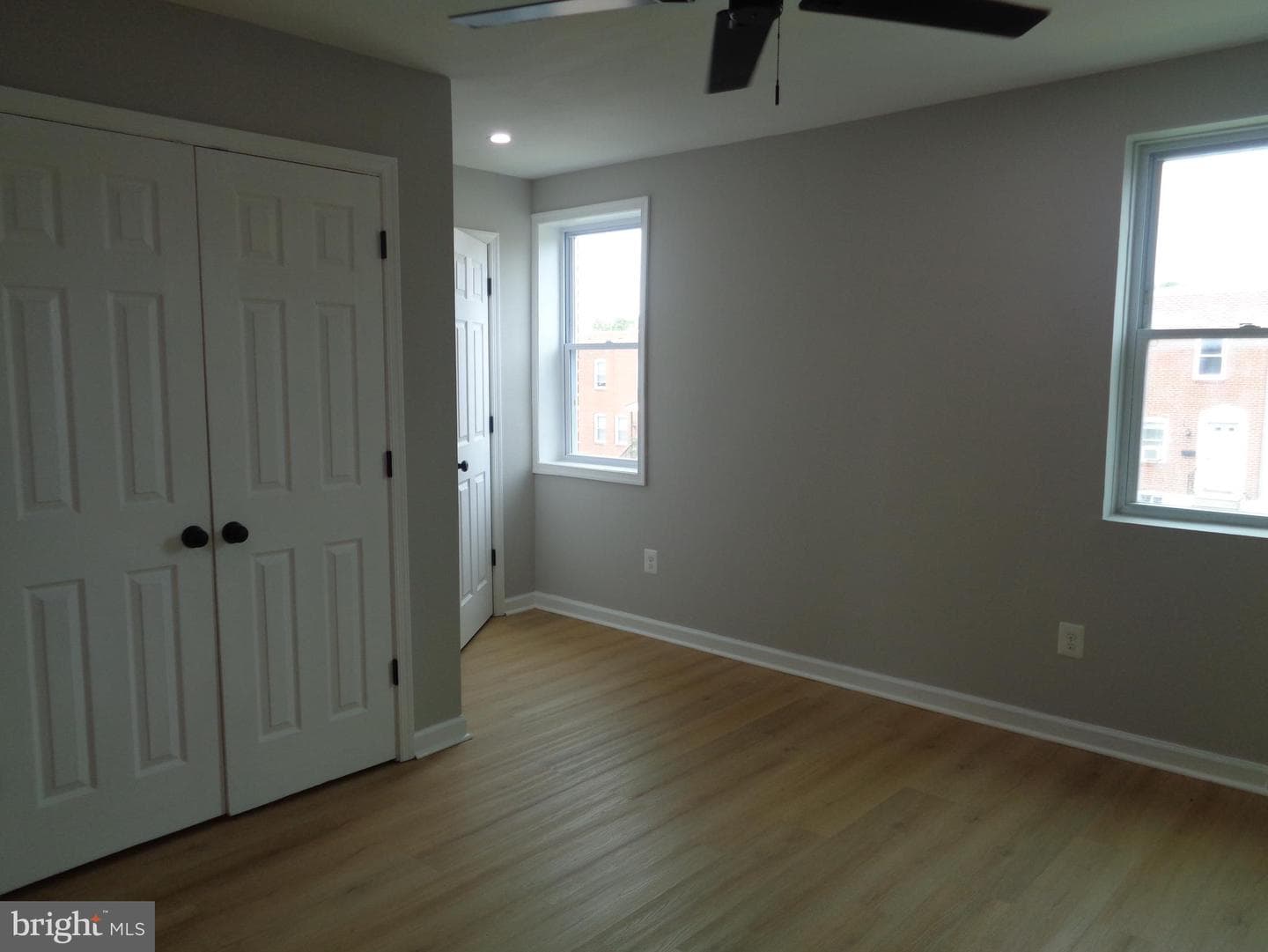 2965 Yorkway photo 27