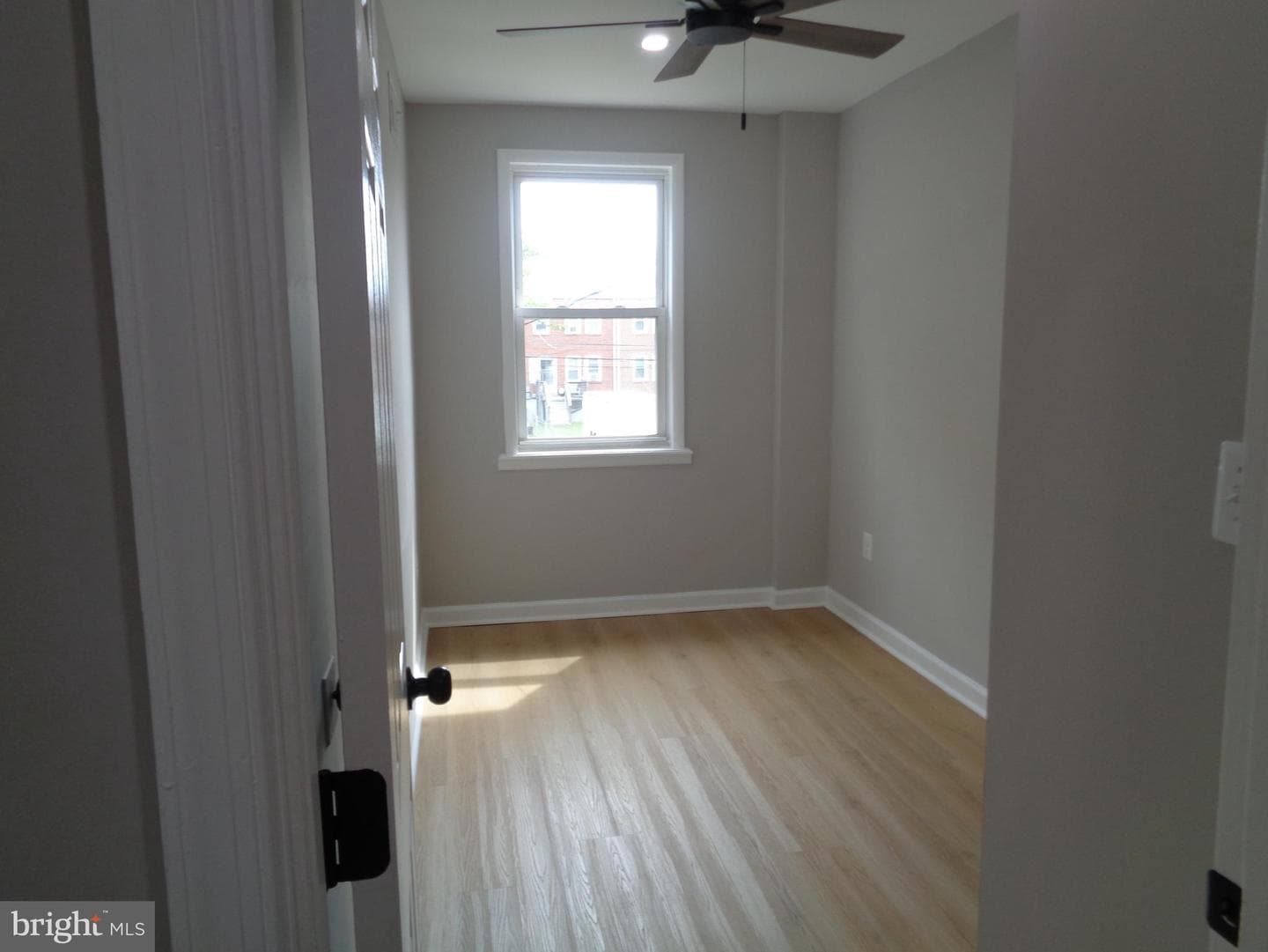 2965 Yorkway photo 28