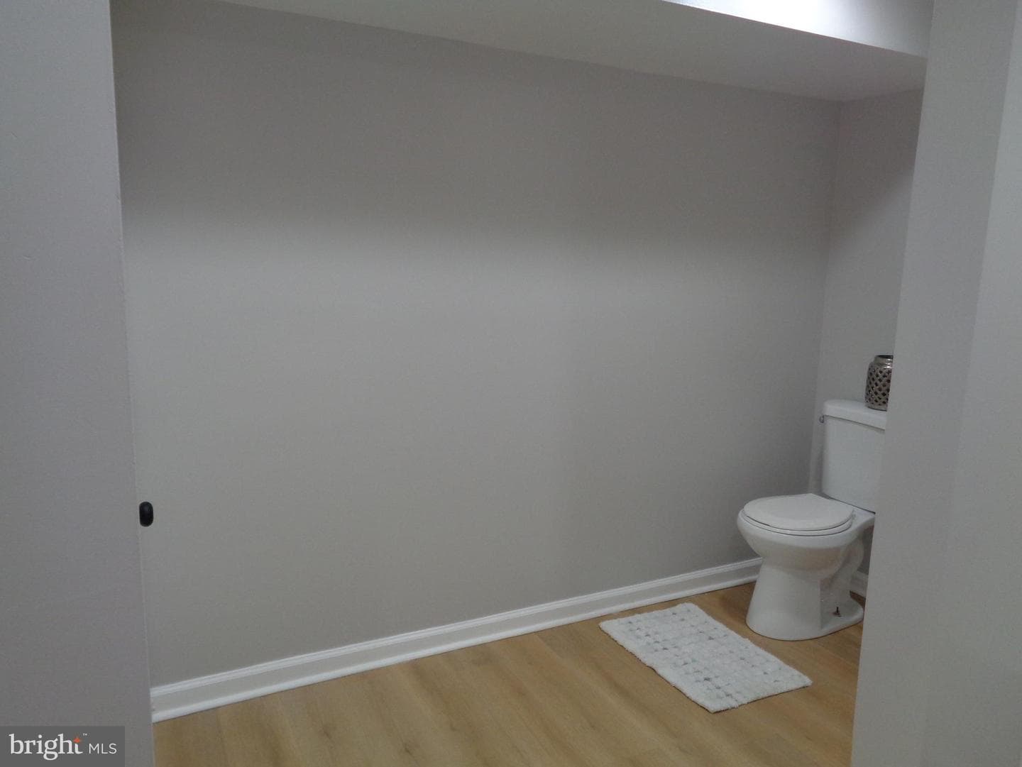 2965 Yorkway photo 36