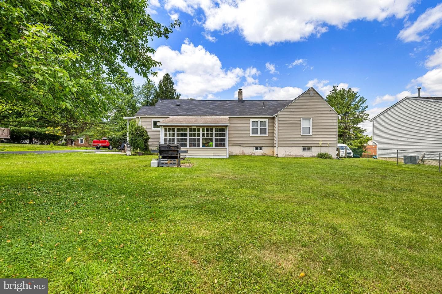 3619 Chapman Road photo 8