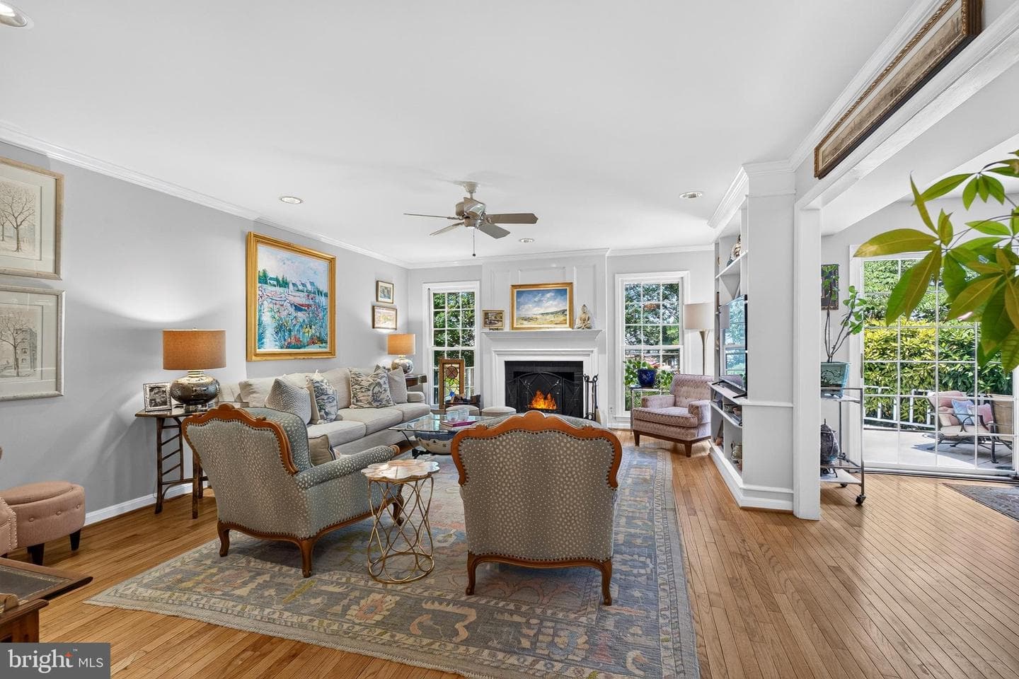 6638 Walnutwood Circle photo 12