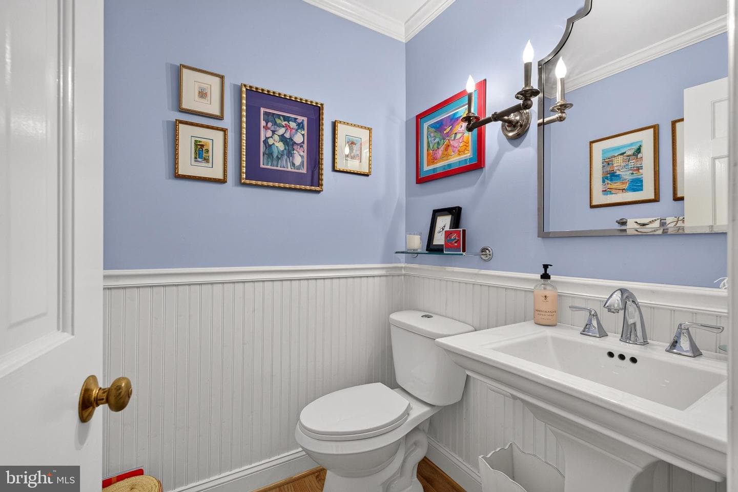 6638 Walnutwood Circle photo 17
