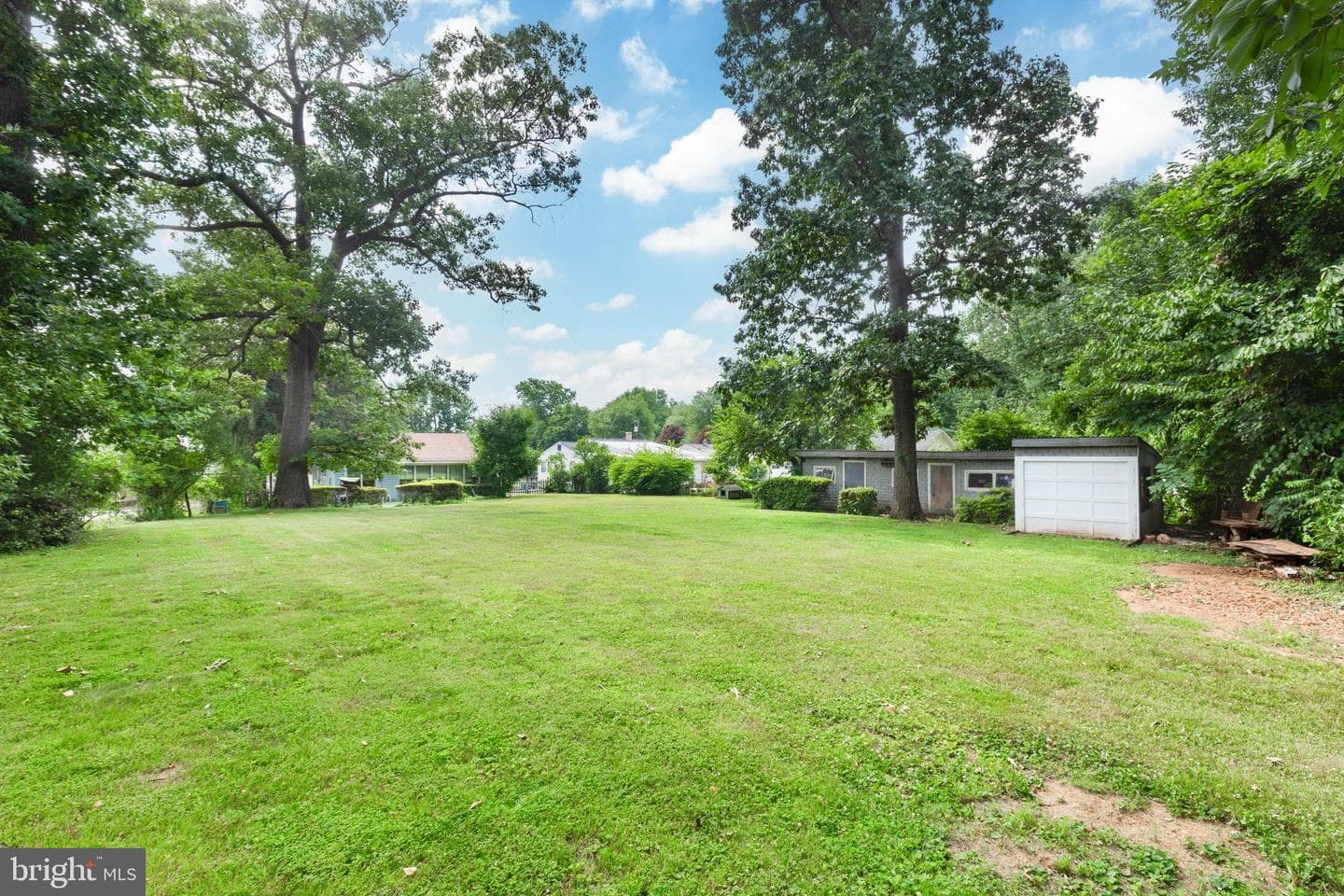 204 Uppergate Court photo 57
