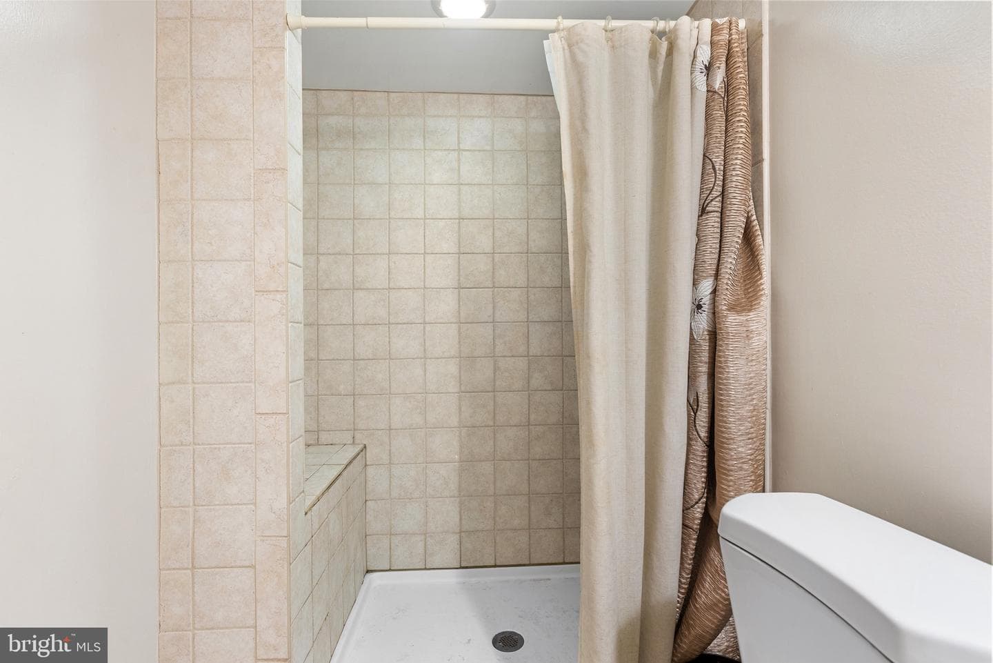 504 Spring Avenue photo 29
