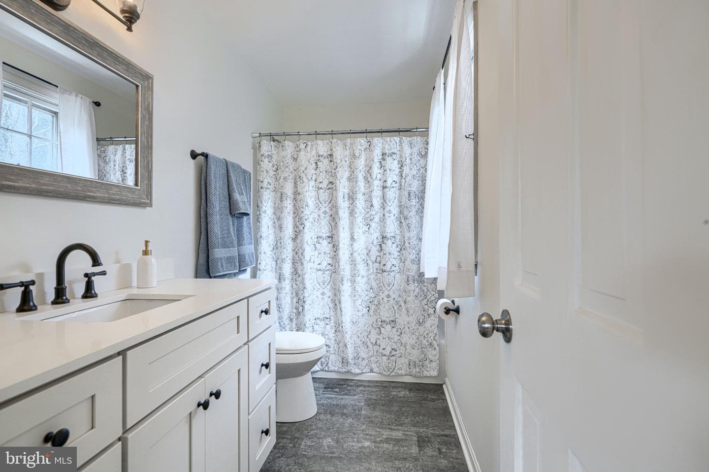 6 Fireoak Ct photo 33