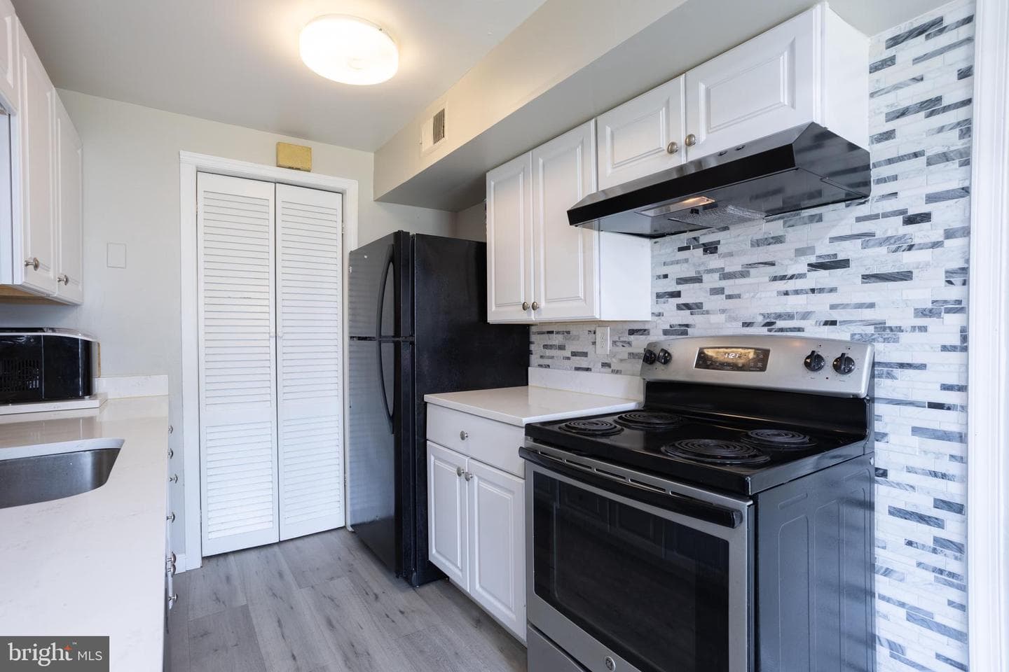 32 Coliston Road #b photo 12