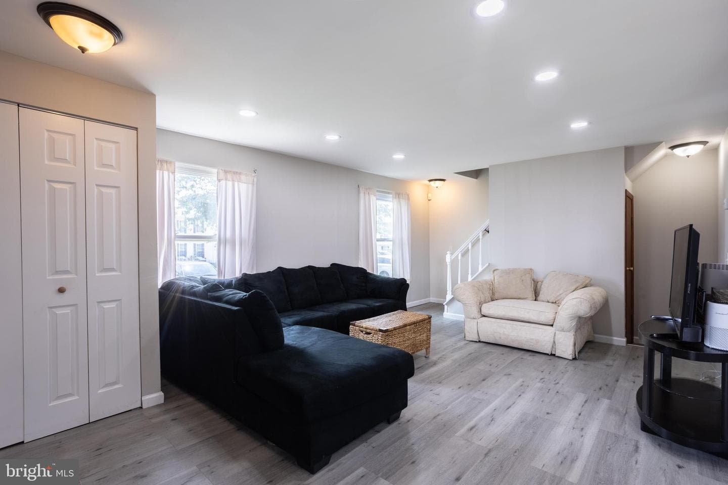 32 Coliston Road #b photo 4