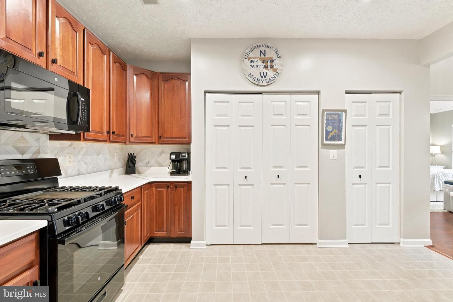 11 Brook Farm Court #11k photo 7