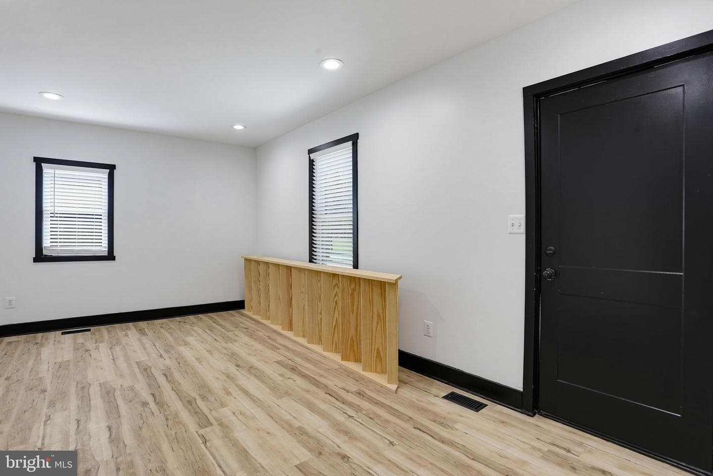 4806 Forge Road photo 5