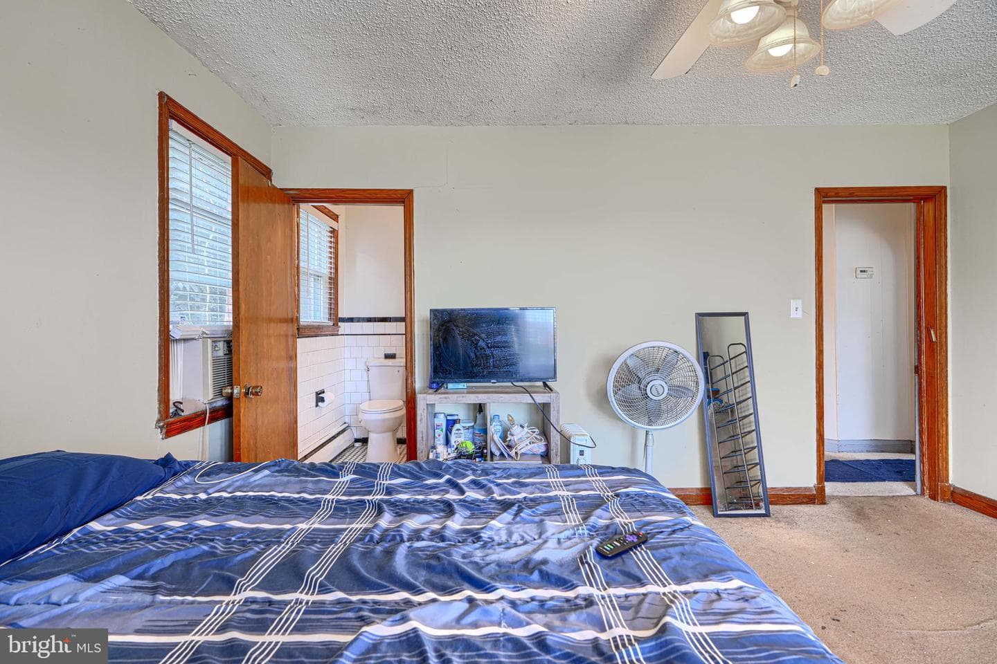 5010 Hazelwood Avenue photo 28