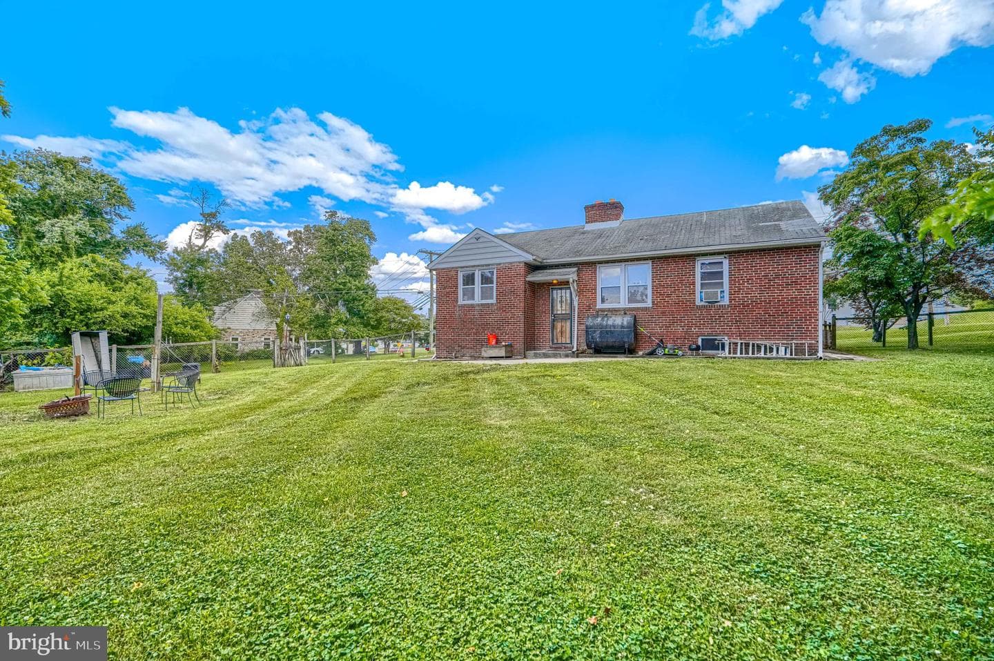 5010 Hazelwood Avenue photo 42