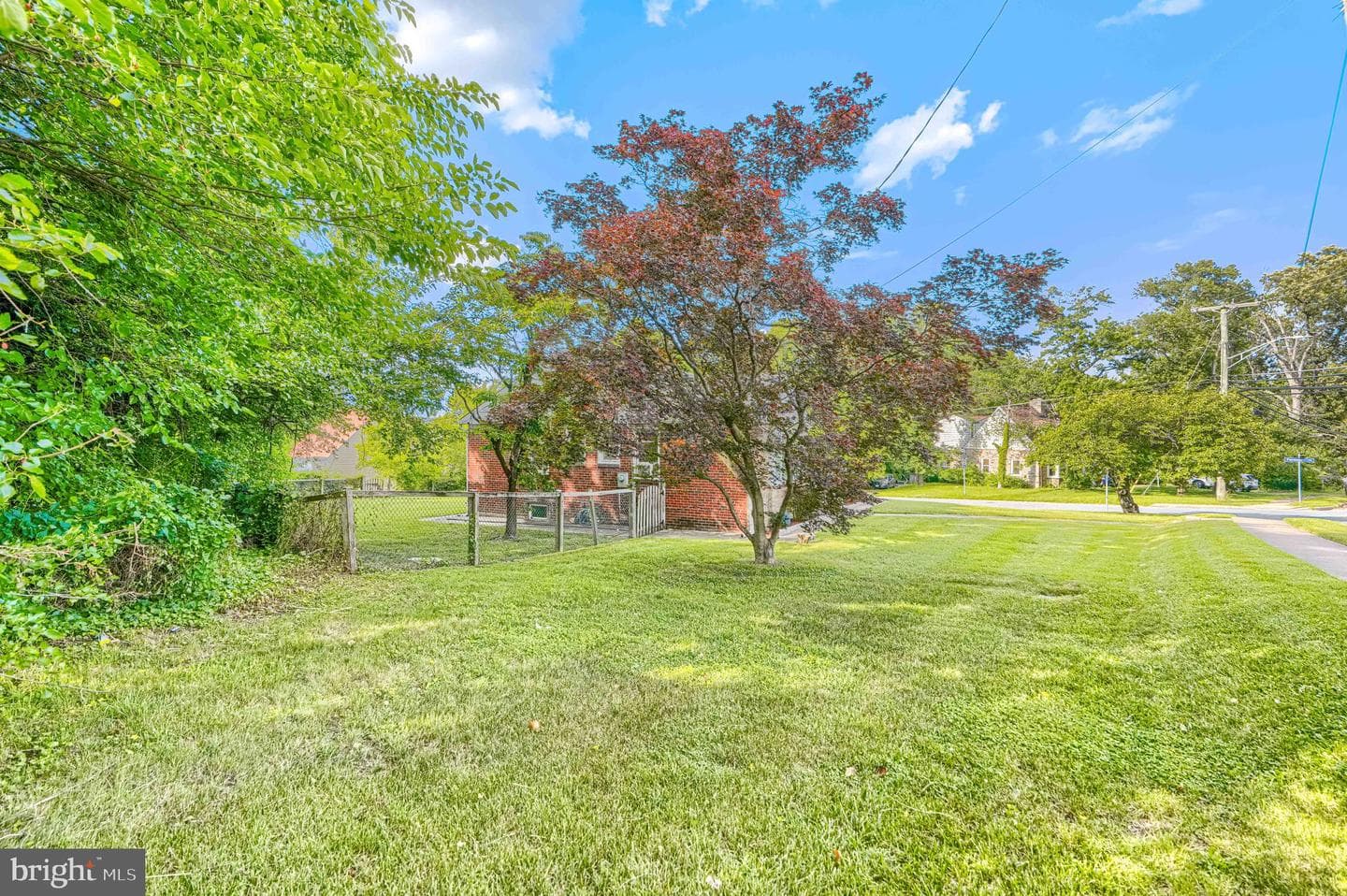 5010 Hazelwood Avenue photo 46