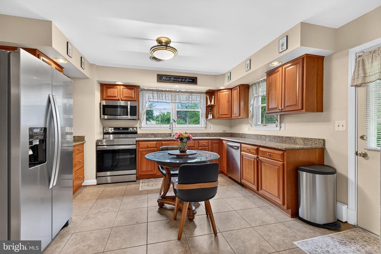 4914 Ridge Road photo 11