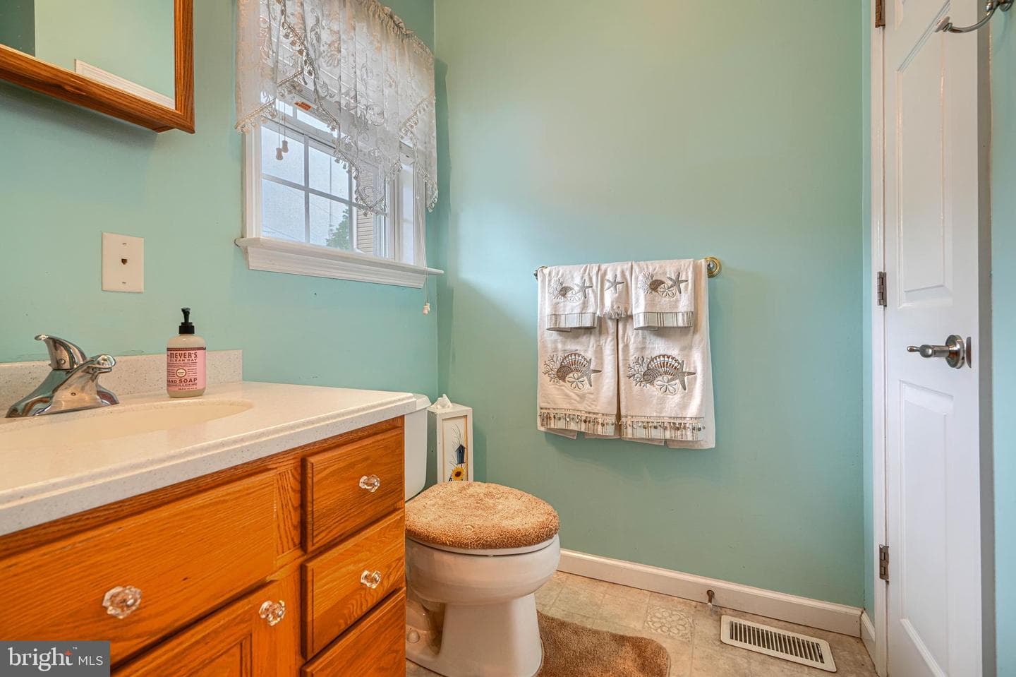 1205 Bayside Road photo 25