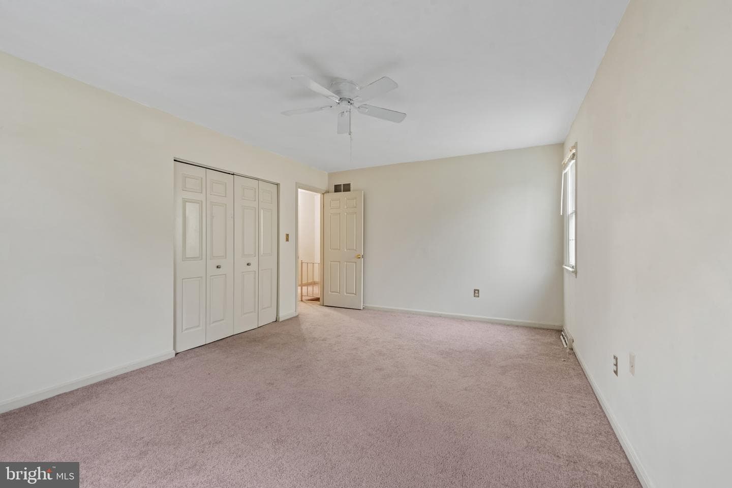 2001 Vista Lane photo 13