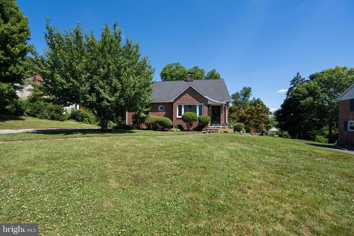 223 Edridge Way, Catonsville
