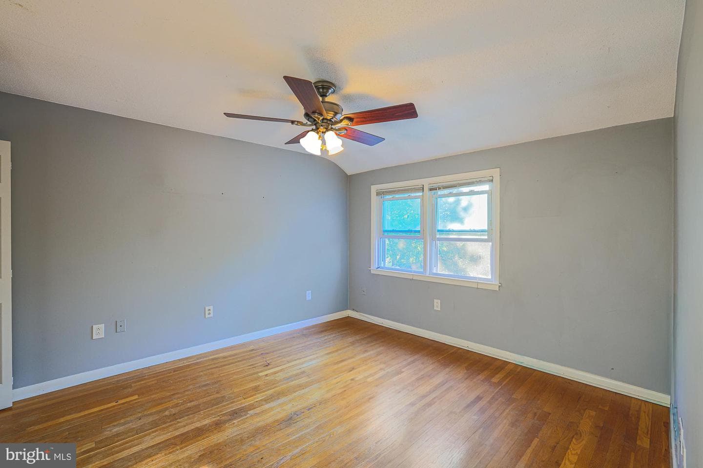 8529 Harris photo 21