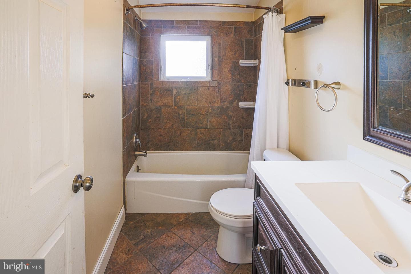 8529 Harris photo 24