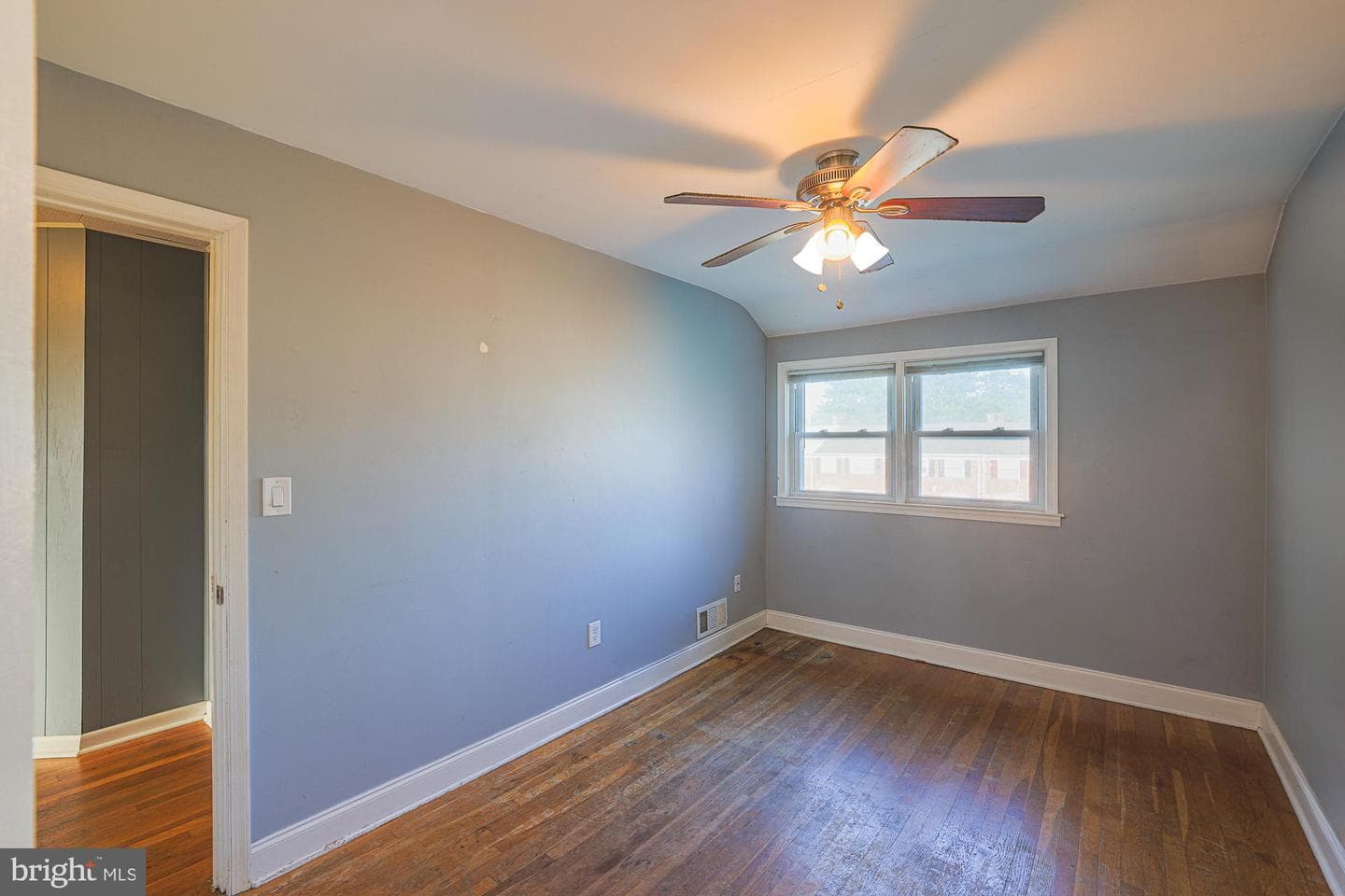 8529 Harris photo 26
