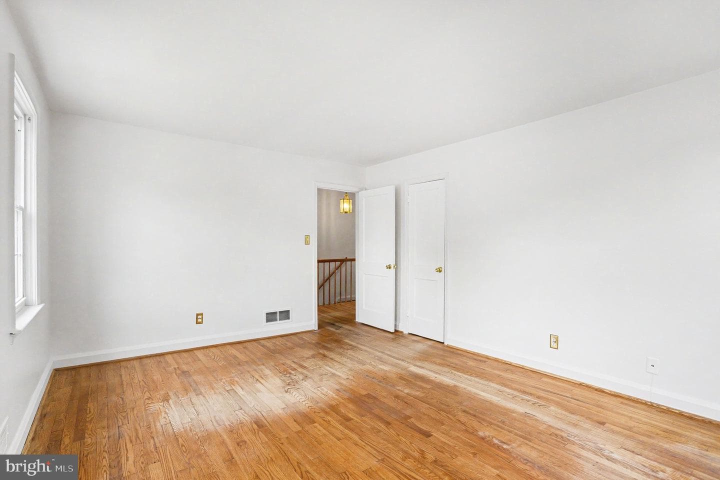 1547 Putty Hill Avenue photo 17
