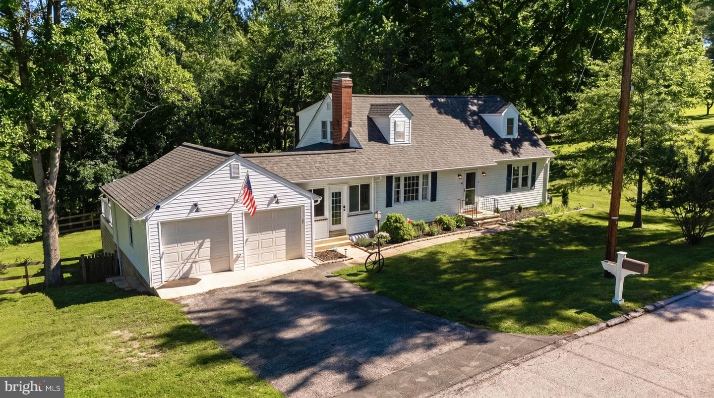 1102 Greenway Road, Cockeysville