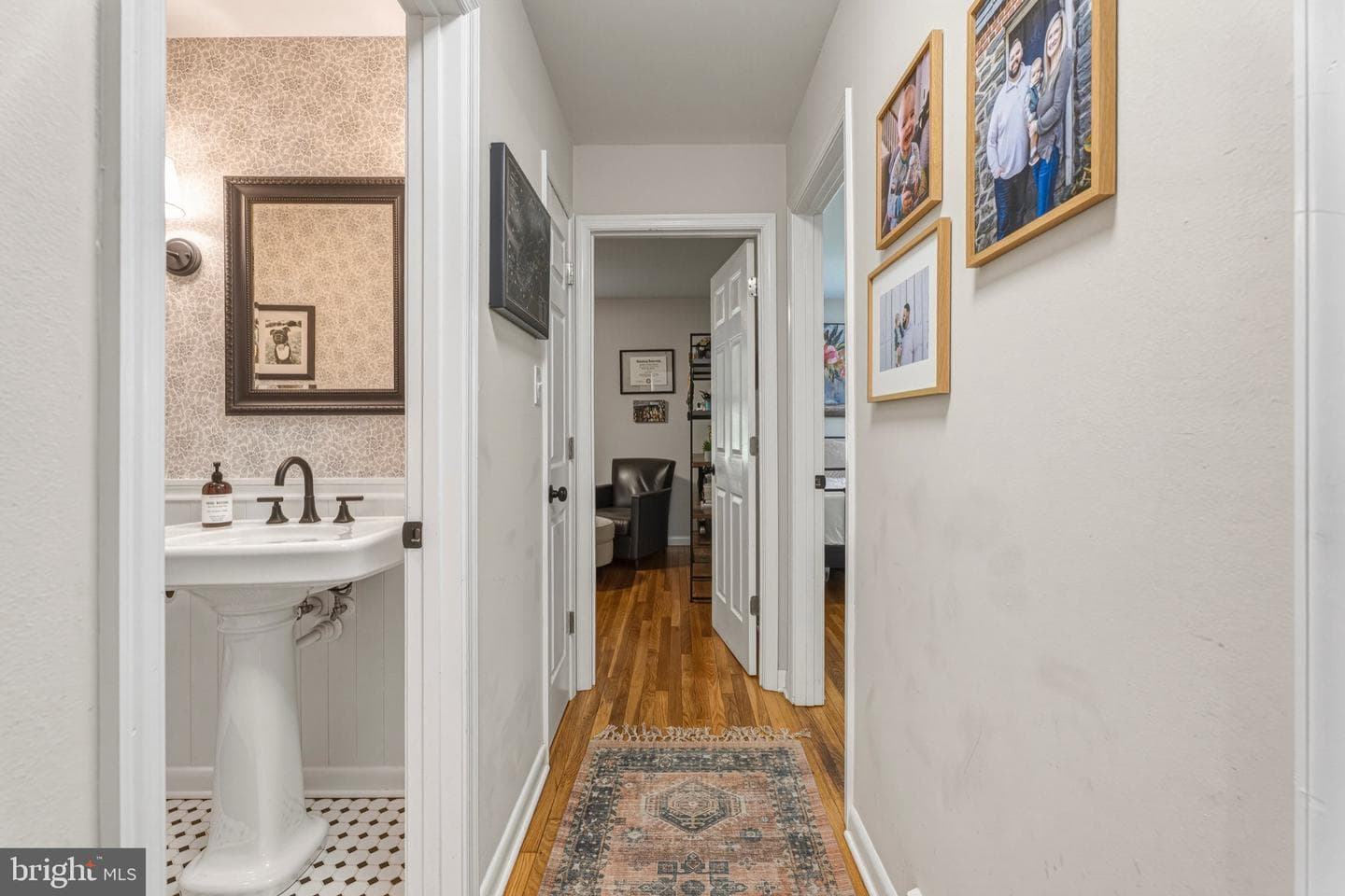 1102 Greenway Road photo 23