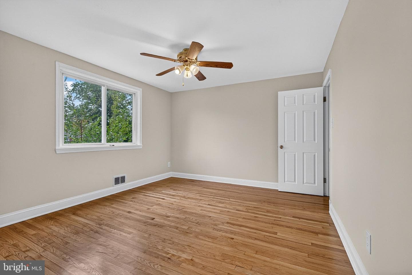 1335 Deanwood Road photo 22