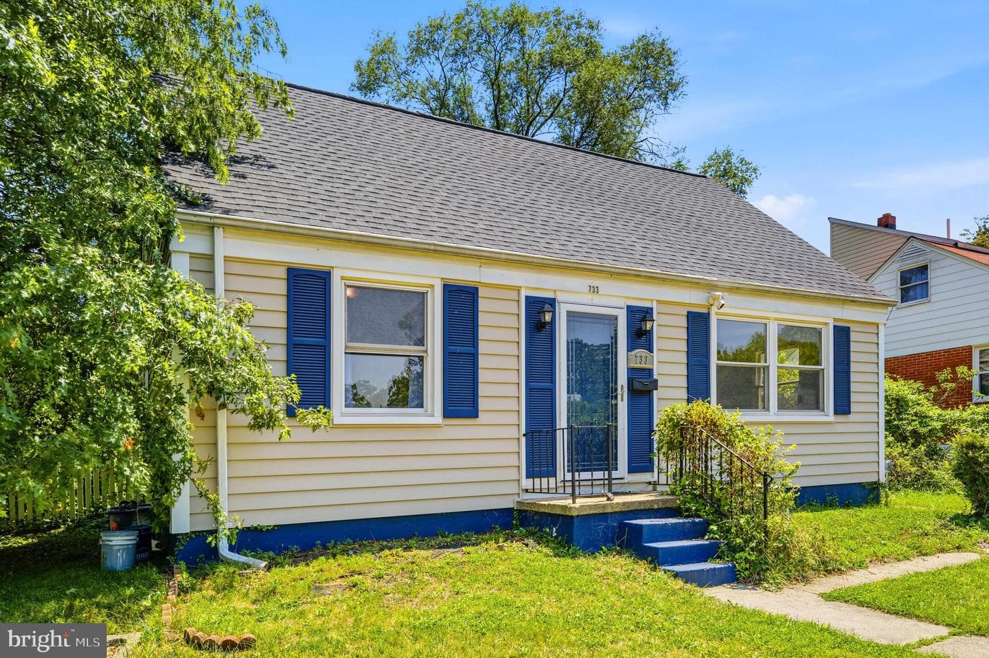 733 Leafydale Terrace photo 4
