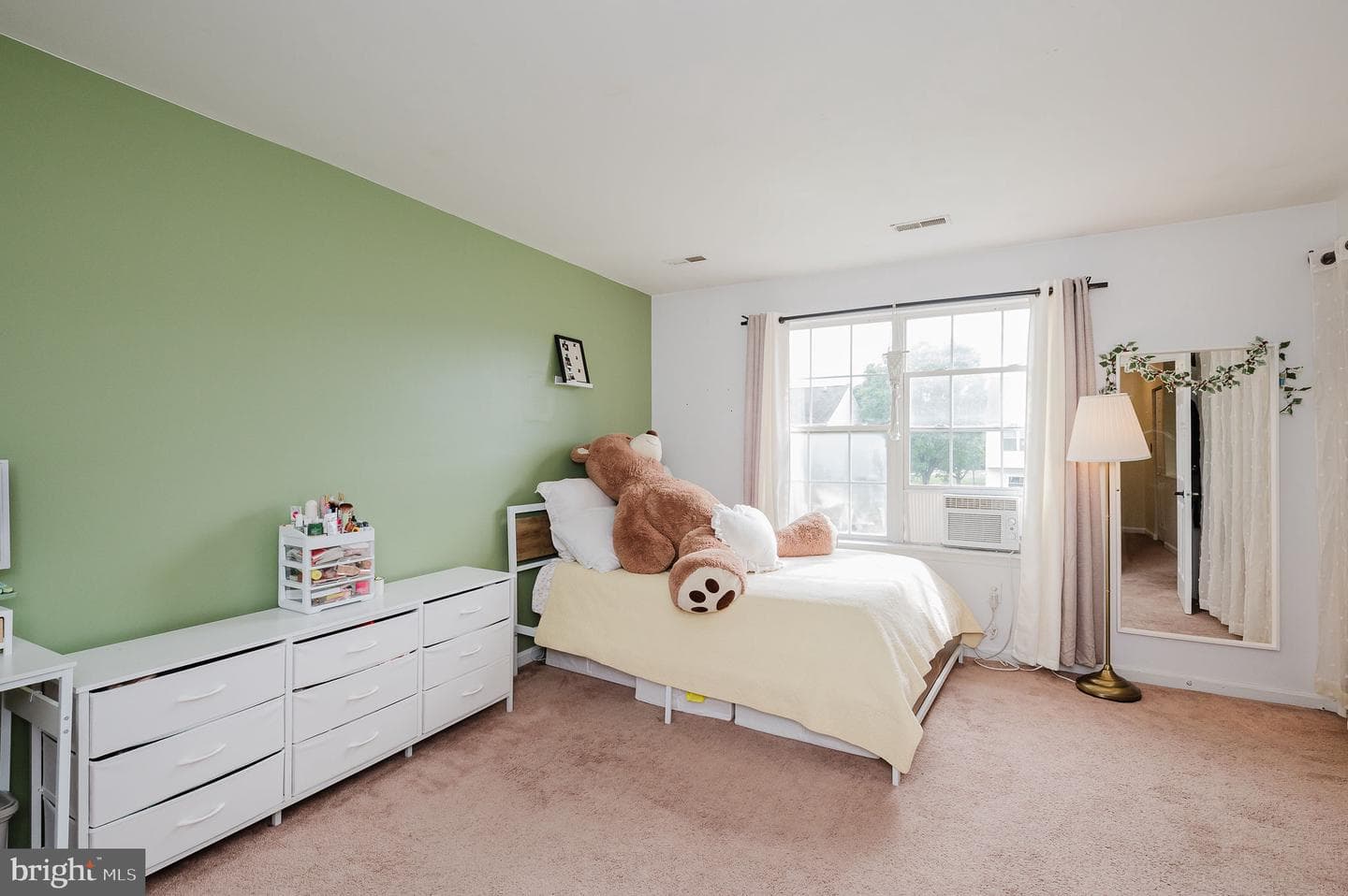 12 White Laurel Court photo 26