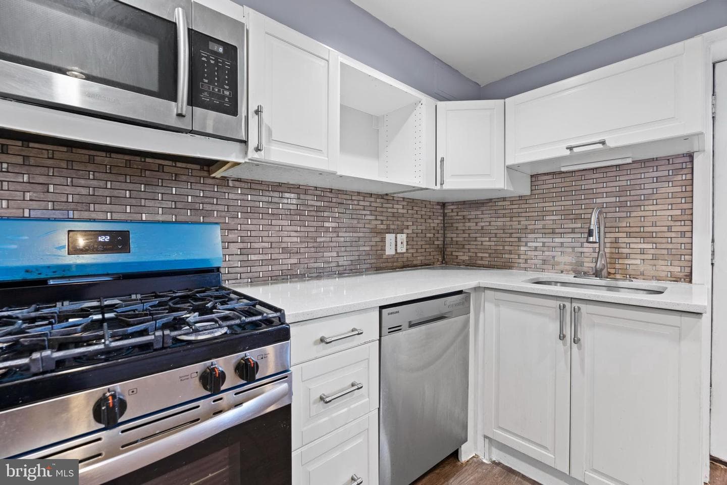 8136 Gray Haven Road photo 15