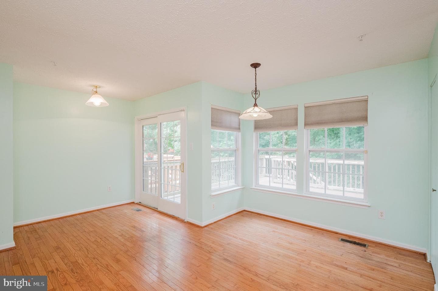 16 Whorl Court photo 8