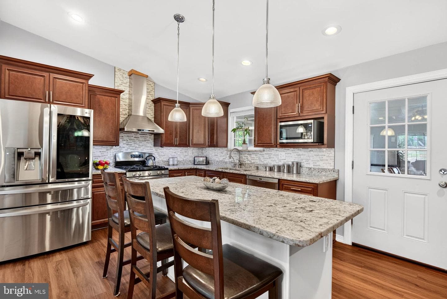 1248 48th Street photo 14