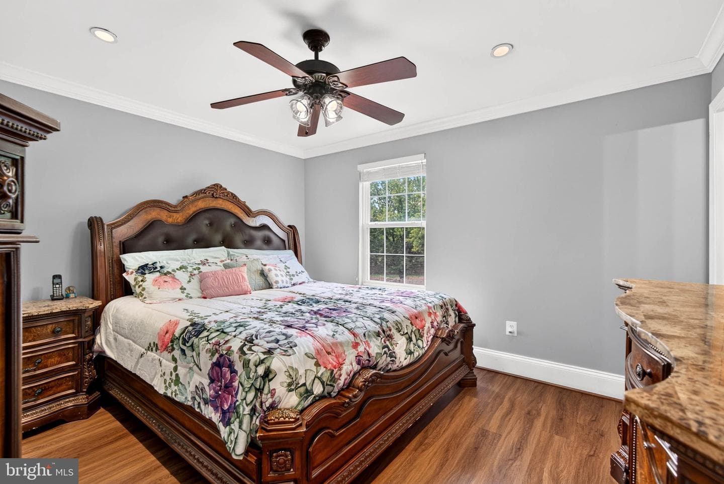 1248 48th Street photo 24