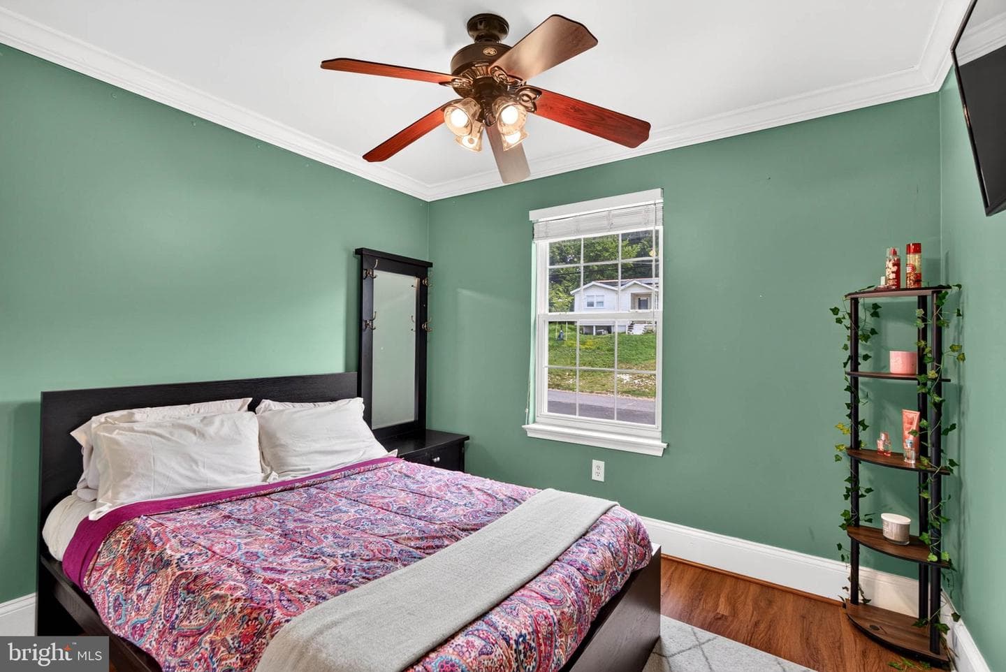 1248 48th Street photo 28